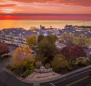 Saybrook Point Resort & Marina hotel detail image 3