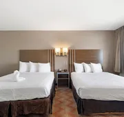Heritage Inn Express Roseville hotel detail image 7