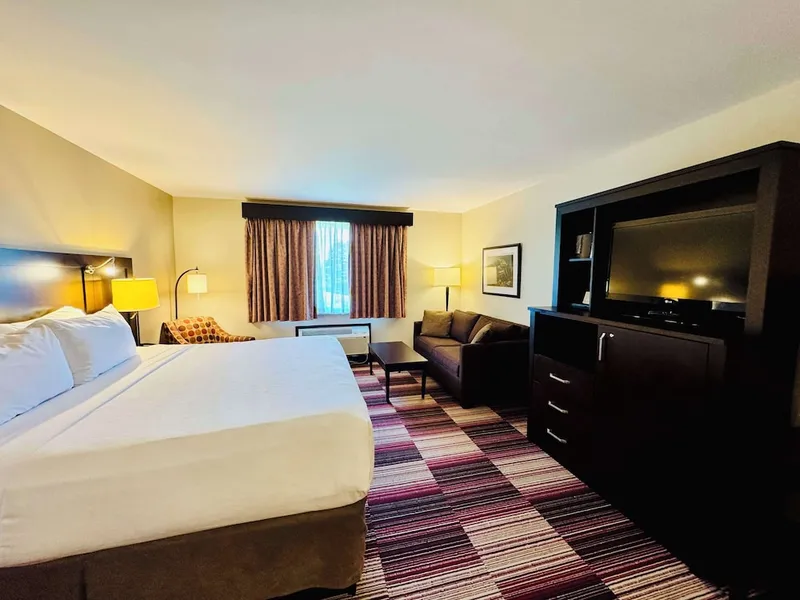 Best Western Plus Stoneridge Inn & Conference Centre hotel detail image 6
