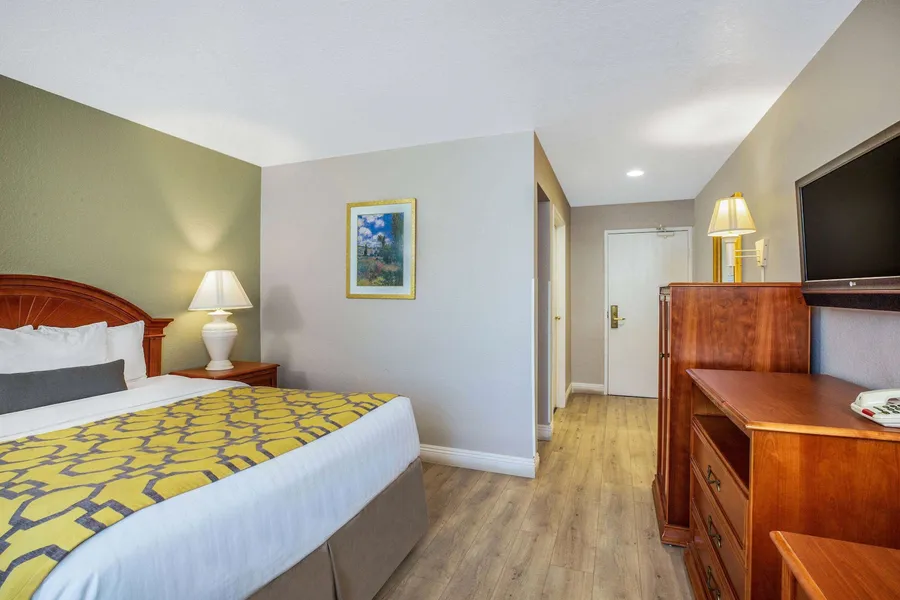 Baymont by Wyndham Tehachapi hotel detail image 6