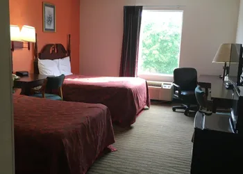 President Inn & Suites hotel thumbnail 5