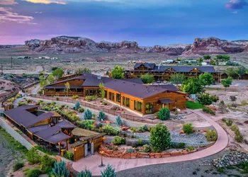 Desert Rose Resort & Cabins hotel thumbnail 4