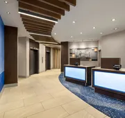 Holiday Inn Express Vancouver-Metrotown (Burnaby) by IHG hotel detail image 7