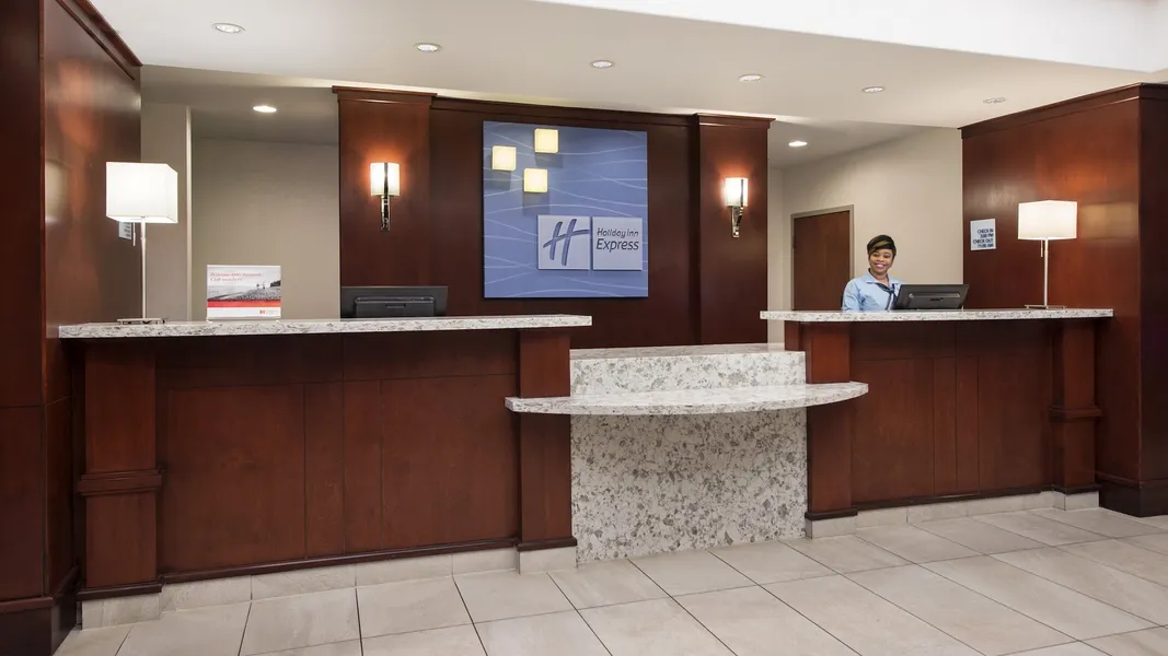 Holiday Inn Express & Suites Sherwood Park-Edmonton Area by IHG hotel detail image 6