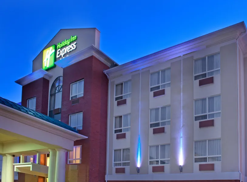 Holiday Inn Express Hotel & Suites Edson by IHG hotel detail image 2