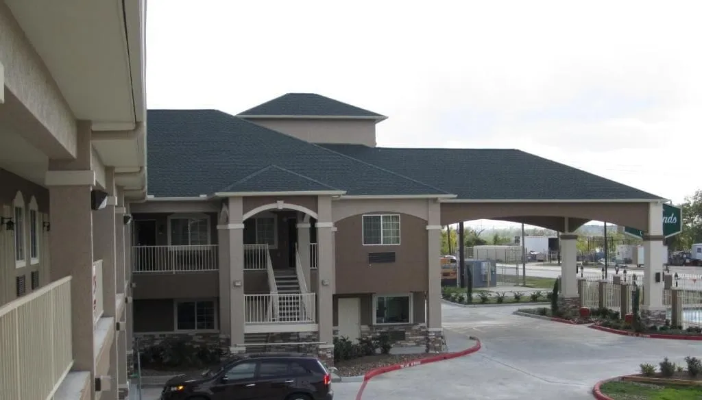 Highlands Suites hotel detail image 6