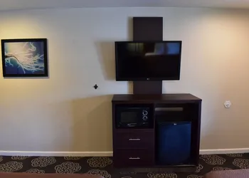Country Inn hotel thumbnail 5