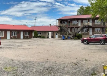 Hawberry Motel hotel thumbnail 4
