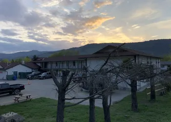 Chase Country Inn Motel hotel thumbnail 4