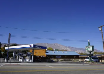 Bristlecone Motel hotel thumbnail 8