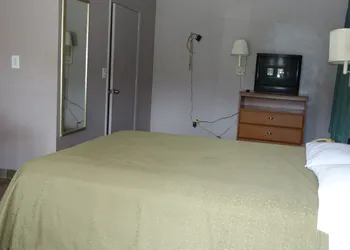 Palm City Motel hotel thumbnail 7