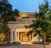 Holiday Inn Express & Suites Mt. Pleasant by IHG hotel detail image 3