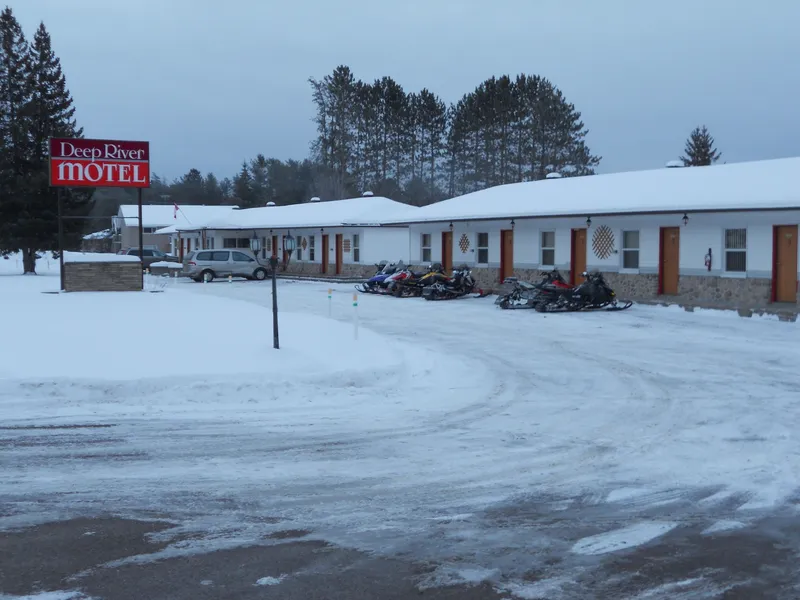 Deep River Motel hotel detail image 2