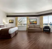 Days Inn by Wyndham Montmagny hotel detail image 7