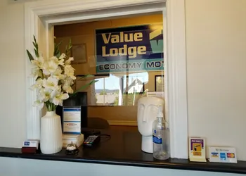 Value Lodge Economy Motel hotel thumbnail 5
