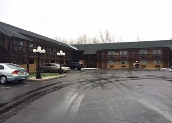 Hospitality Inn - Buffalo Airport hotel thumbnail 3