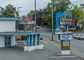 Castaway Motel hotel thumbnail 4