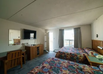 Capone's Hideaway Motel hotel thumbnail 8