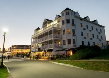 Union Bluff Hotel & Meeting House hotel thumbnail 3