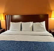 Travelodge by Wyndham Seymour hotel detail image 5