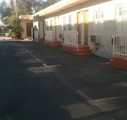 Budget Inn hotel detail image 4