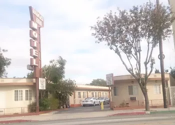 Budget Inn hotel thumbnail 5
