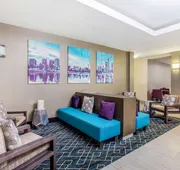 La Quinta Inn & Suites by Wyndham Fultondale Birmingham N hotel detail image 4