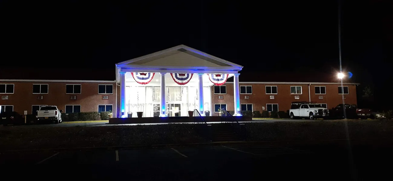 Americas Best Value Inn & Suites Phenix City hotel detail image 2