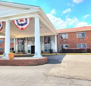 Americas Best Value Inn & Suites Phenix City hotel detail image 3