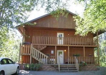 Swiss Alaska Inn hotel thumbnail 3