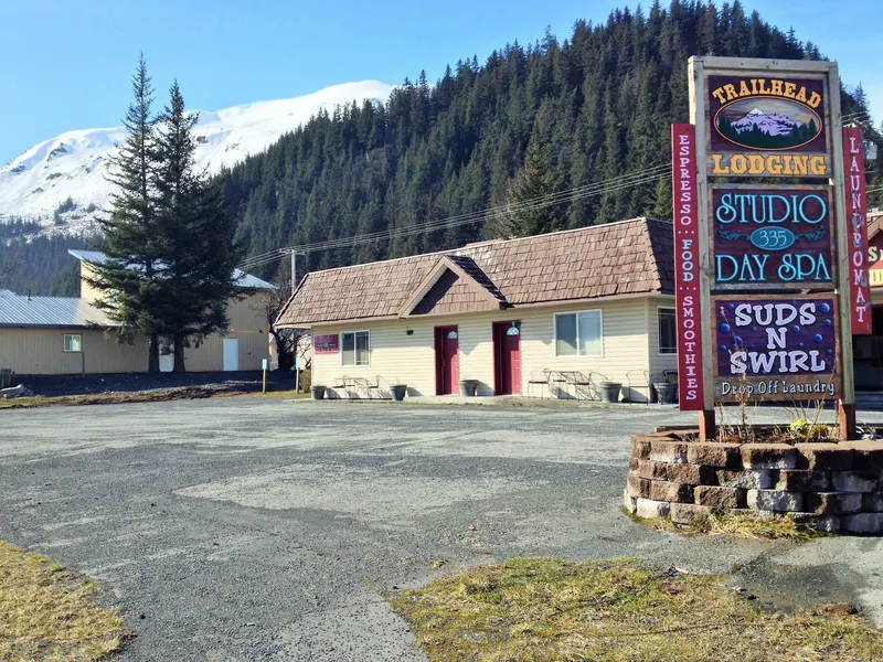 Trailhead Lodging hotel detail image 2