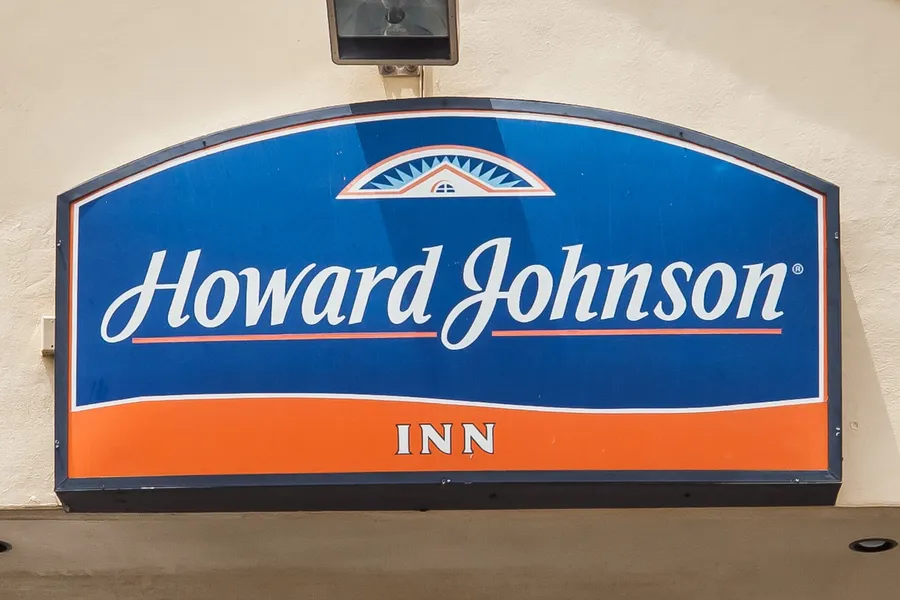 Howard Johnson by Wyndham Flagstaff hotel detail image 6