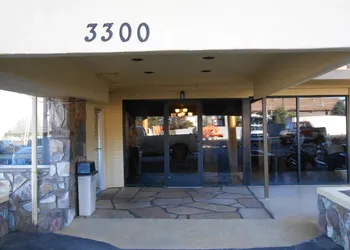 Howard Johnson by Wyndham Flagstaff hotel thumbnail 7