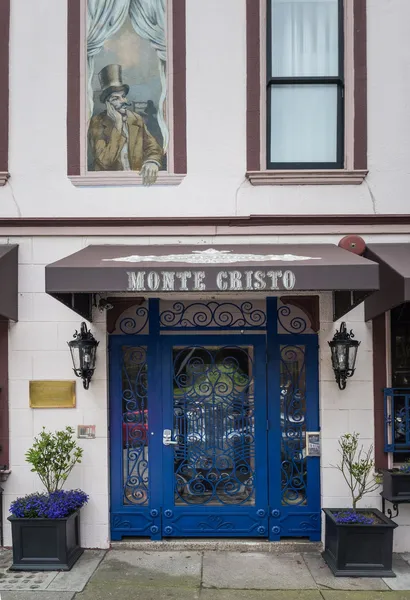 The Monte Cristo hotel detail image 2