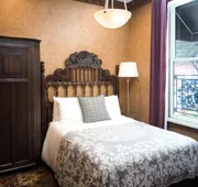 The Monte Cristo hotel detail image 5