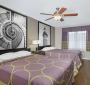 Super 8 by Wyndham Ellenton Bradenton Area hotel detail image 5