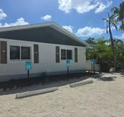 Palm Tree Villas hotel detail image 3