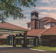 La Quinta Inn & Suites by Wyndham Orlando Lake Mary hotel detail image 3