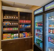 La Quinta Inn & Suites by Wyndham Lexington South / Hamburg hotel detail image 4