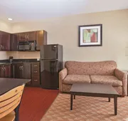 La Quinta Inn & Suites by Wyndham Lexington South / Hamburg hotel detail image 7