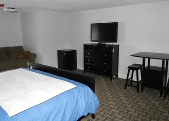 Cape Shore Inn hotel thumbnail 7