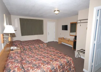 Wayside Motel hotel thumbnail 4