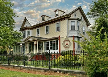 Wilbraham Mansion hotel thumbnail 4