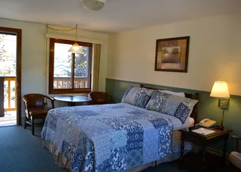 The Kancamagus Lodge hotel thumbnail 8