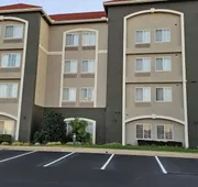 La Quinta Inn & Suites by Wyndham Lawton / Fort Sill hotel detail image 3