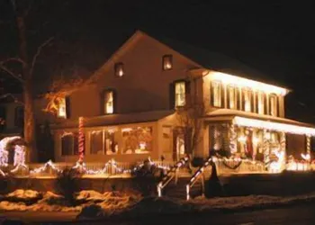 1825 Inn Bed and Breakfast hotel thumbnail 3