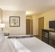 La Quinta Inn by Wyndham Olympia - Lacey hotel detail image 7