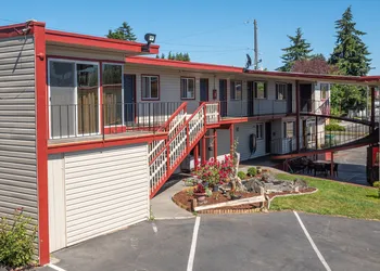 Riviera Inn Motel hotel thumbnail 8