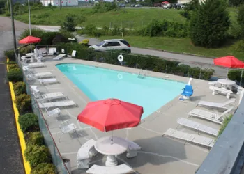 Scottish Inn Knoxville hotel thumbnail 8