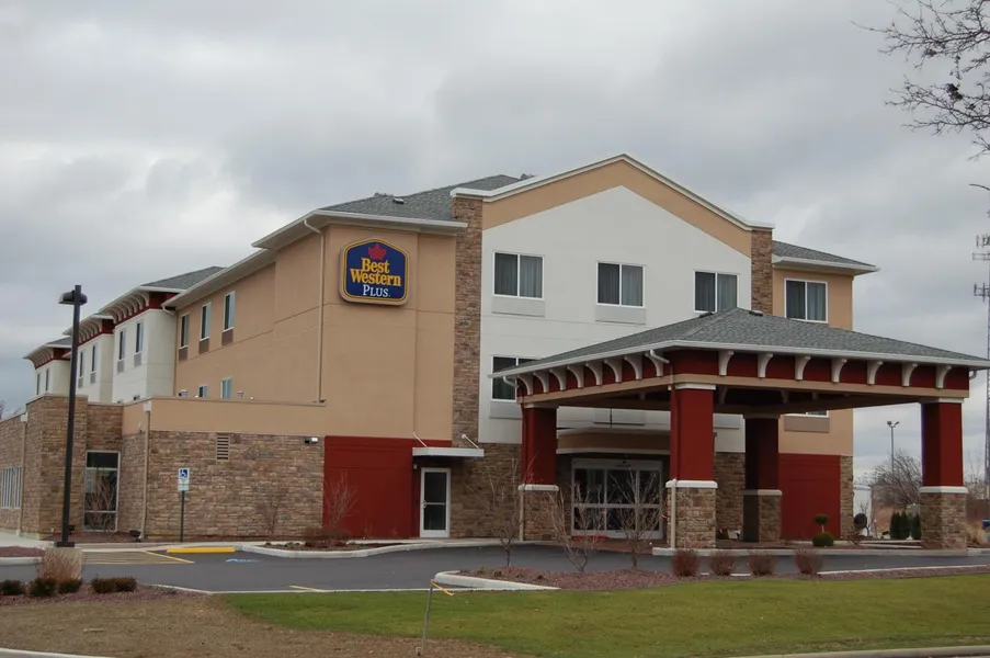 Best Western Plus Boardman Inn & Suites hotel detail image 2